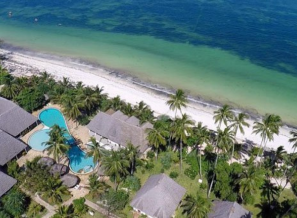 hôtel uroa bay beach resort 4*