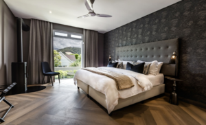 midweek B&B franschhoek accommodation for 2 western cape holiday vacation couple