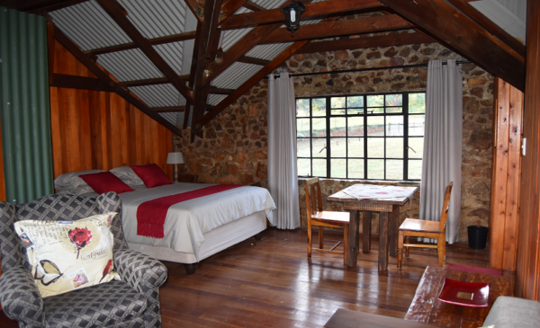 quaint 2-night stay family accommodation mpumalanga self-catering holiday vacation