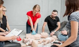 paediatric first aid training course learn drive