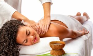 Siganture Full-body massage from Avanzate Medi Spa