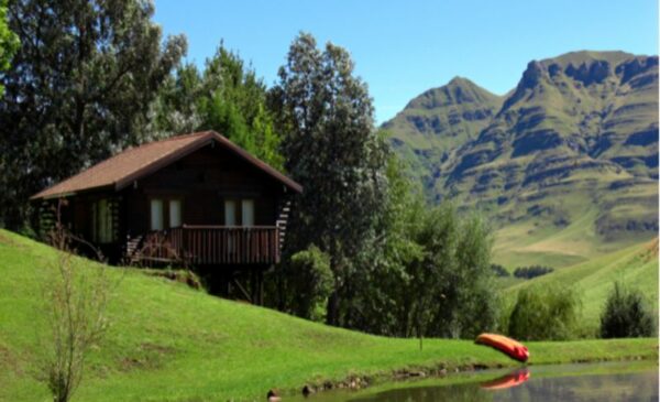 2-night stay in Southern Drakensburg
