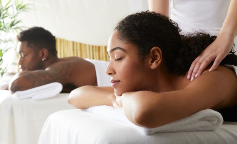 A Couples Paradise Massage in Kirstenhof - Daddy's Deals