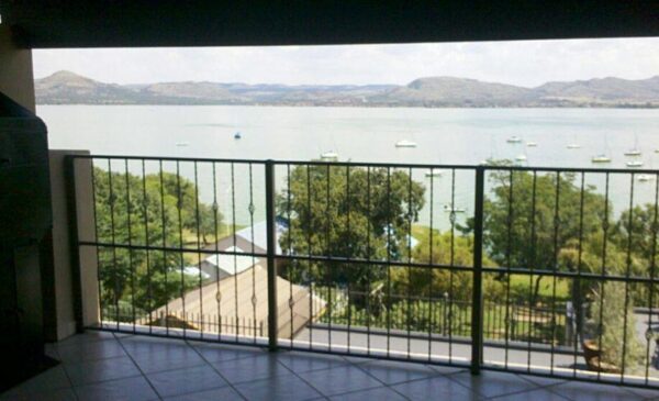 1-night stay for 2 in Hartbeespoort