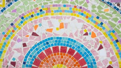 A mosaic class for kids in parklands