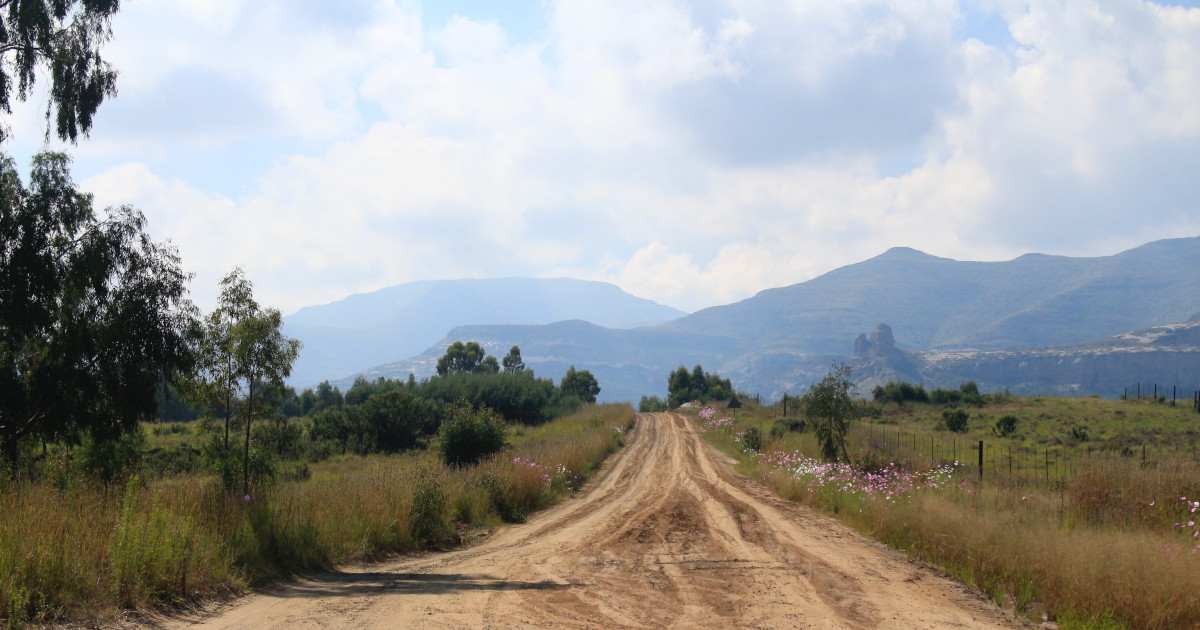 open road in clarens - things to do in clarens