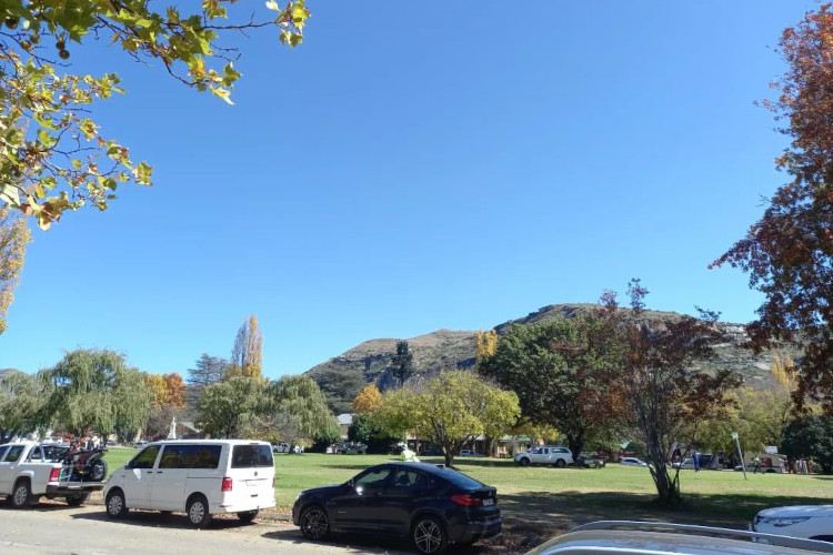 Town Square Clarens - Things to do in Clarens