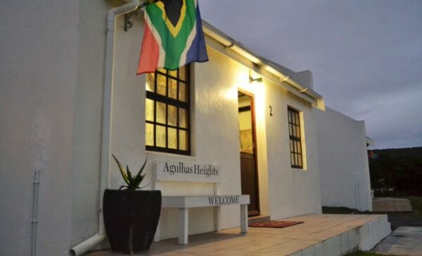 A 2-Night Winter Getaway for 4 People in L'Agulhas