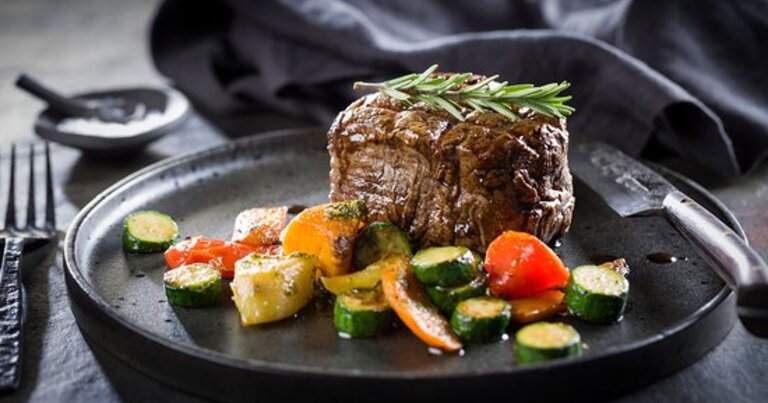 The Hussar Grill Stellenbosch steak with vegetables 