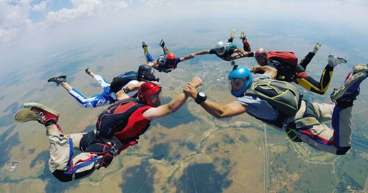 Skydiving Parys - Things to do in Parys - Featured Image
