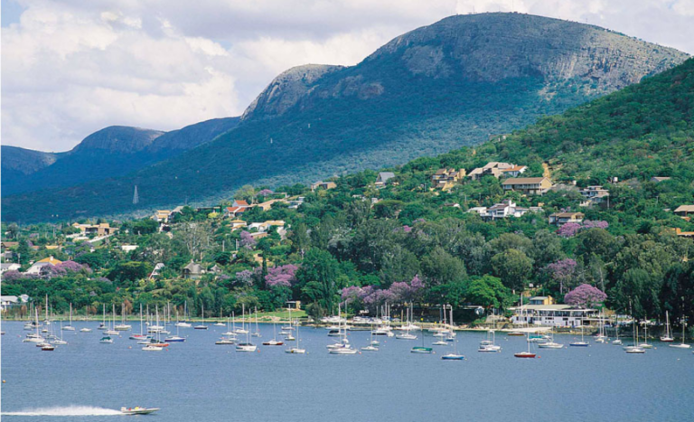 Enjoy a 1-Night Stay for Up to Four near Hartbeespoort Dam