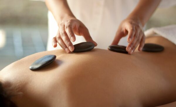 A 1-hour hot stone massage in Krugersdorp