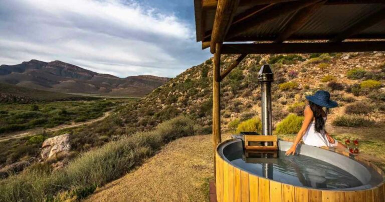 Romantic Getaways with Private Jacuzzis in the Western Cape