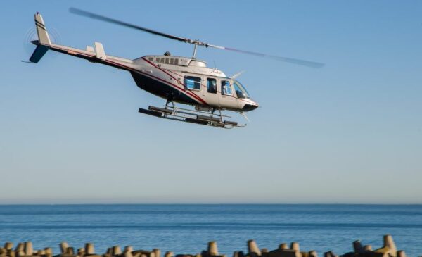 A Scenic Hopper Flight with a 3-Course Meal for 1 Person
