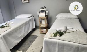 A 60-Minute Couples Swedish Massage in Umhlanga