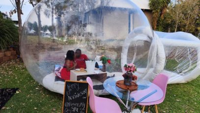 A couple enjoying a bubble picnic at Pamensky Mobile Spa in Hartbeespoort