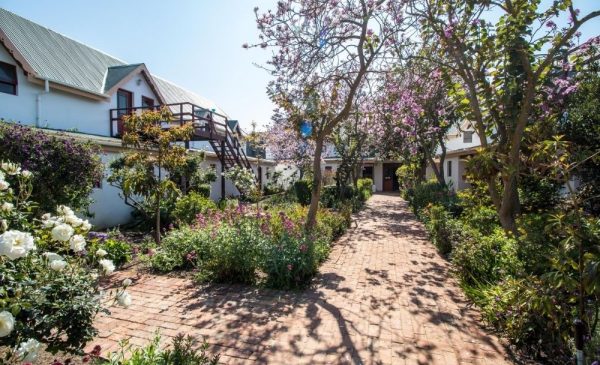 The gardens at the Malagas Hotel in Breede River