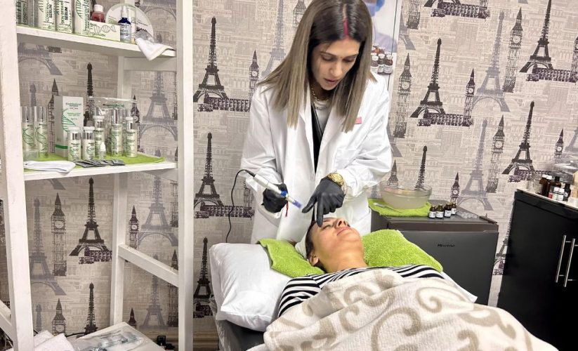 A 60Minute Back Massage and Facial Beauty Combo in Umhlanga