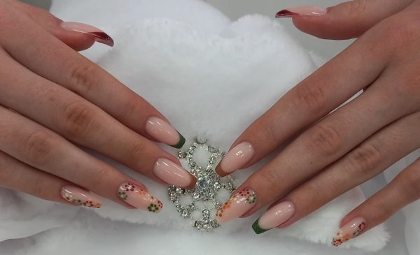 A Choice of Acrylic or Polygel Tips in Centurion