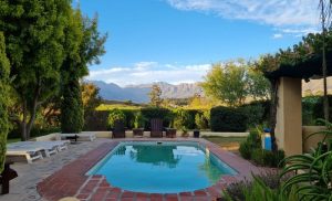 A 1-Night Stay at a Country Villa in Tulbagh