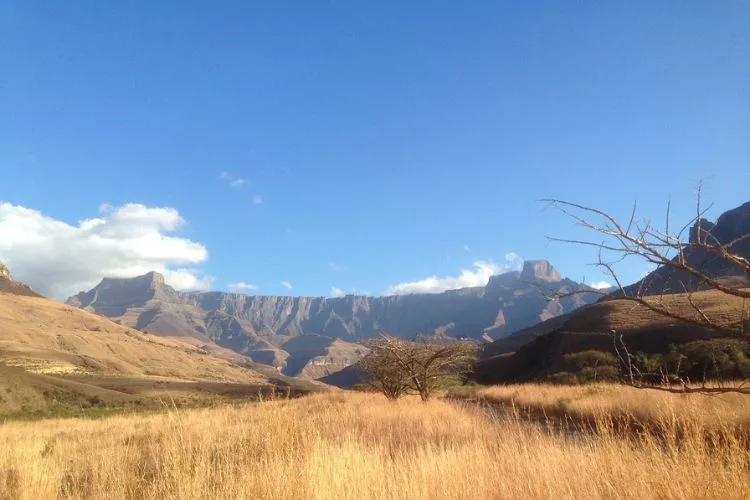 Drakensberg Ampitheatre - 10 hidden holiday gems in South Africa