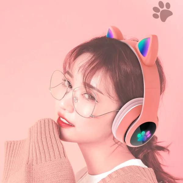 Flashing Light BT Wireless Cat Ear Headset with Mic- USB Charging_2