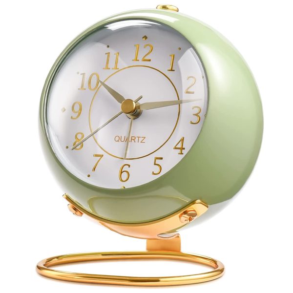 Vintage Silent Metal Desk Clock Non-Ticking Gold Clock Bedside Décor- Battery Powered_0