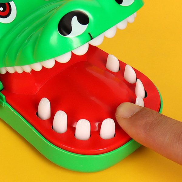 Crocodile Teeth Finger Biting Children’s Decompression Toy- Battery Operated_8