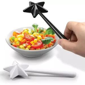 Magic Wand Salt and Pepper Dispenser Creative Kitchen Seasoning Bottle_0