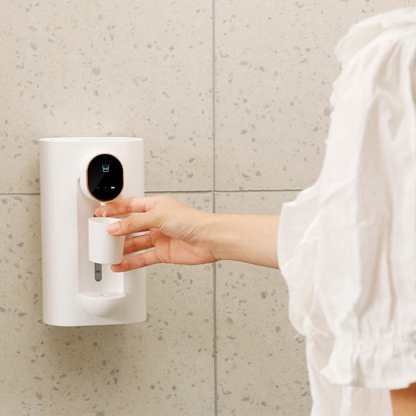 Automatic Wall-Mounted Mouthwash Dispenser for Bathroom with Magnetic Cups - USB Rechargeable_5