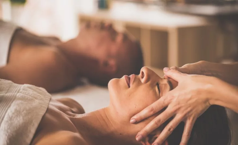 Spoil Yourself and Your Partner with a Couples Pamper Package