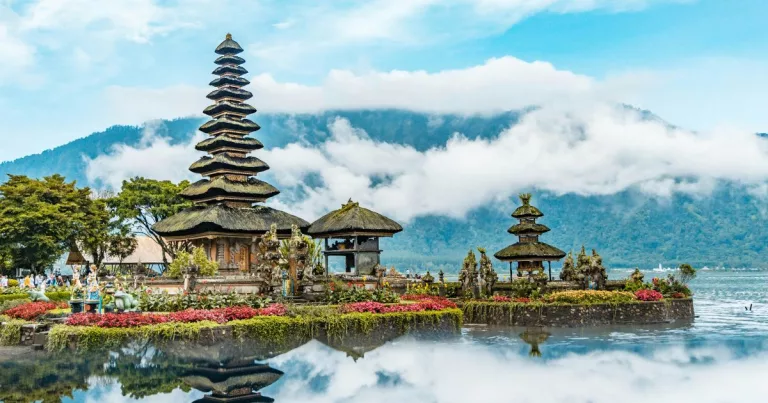 Why Visit Bali, Indonesia – a Tropical Paradise?