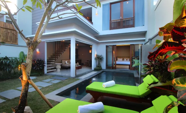 Relax in the Island Paradise of Bali in a Two-Bedroom Villa for 4 People