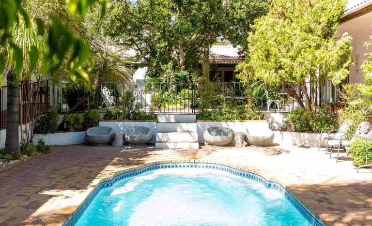 Unwind in the Peaceful Atmosphere of a Charming Clanwilliam B&B