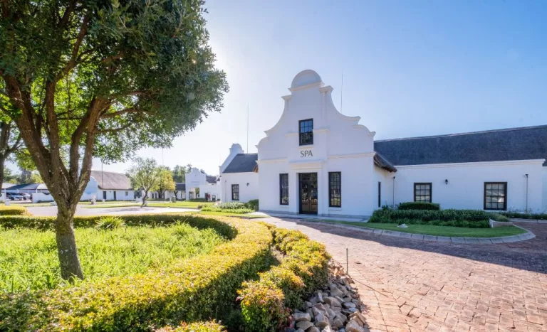 Indulge in a romantic escape to the countryside