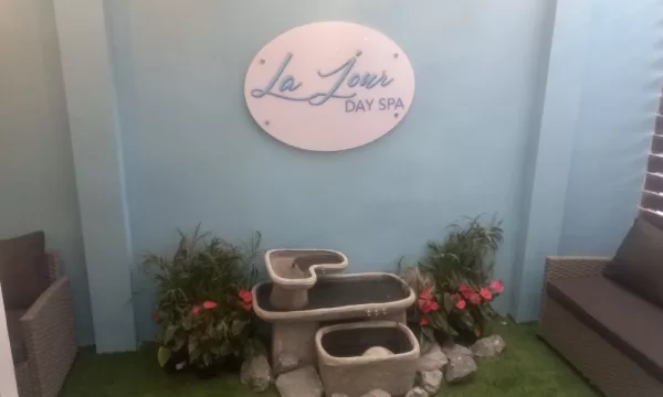 Pamper package