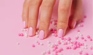 nails