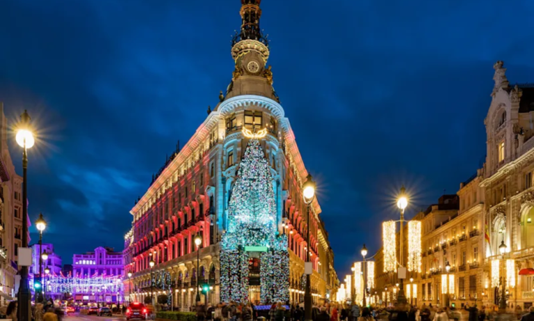 Celebrate Christmas in Spain & Portugal – 9-Day Festive Tour for 1