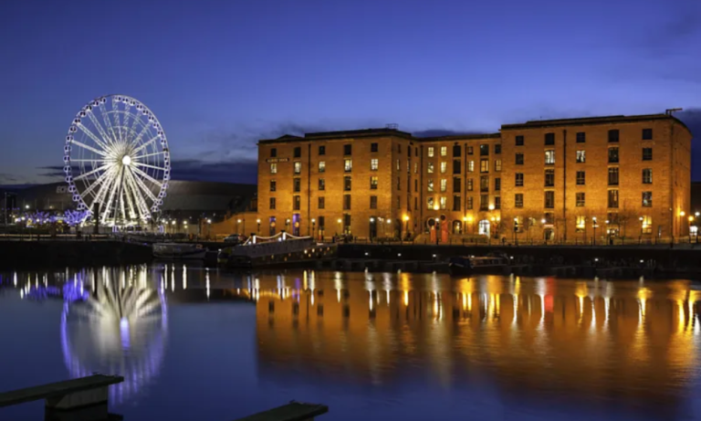 7-Day Great Britain Christmas Tour – England, Scotland & Wales for 1