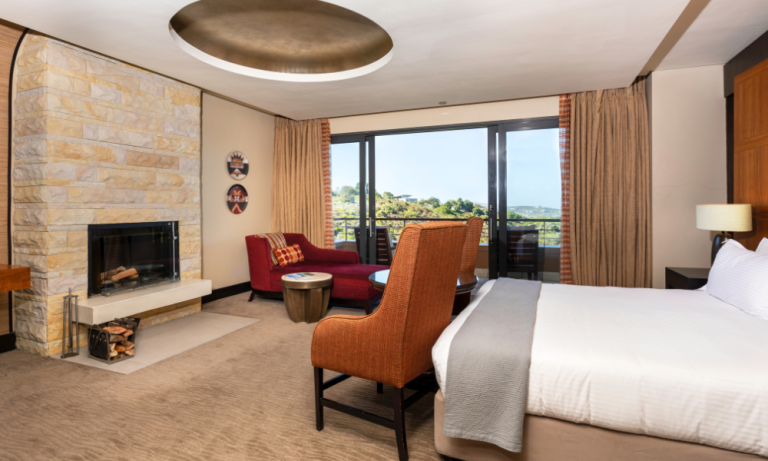 Village n Life Travel – 2-Night Family Stay at Pezula Nature Retreat with Breakfast Included