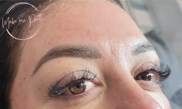 Classic Lash Extensions for Effortless Glam