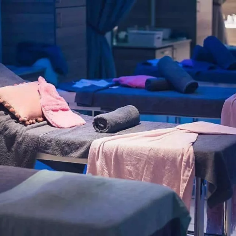 Oceanmotion Day Spa – Relaxing Spa & Stay Package for Two