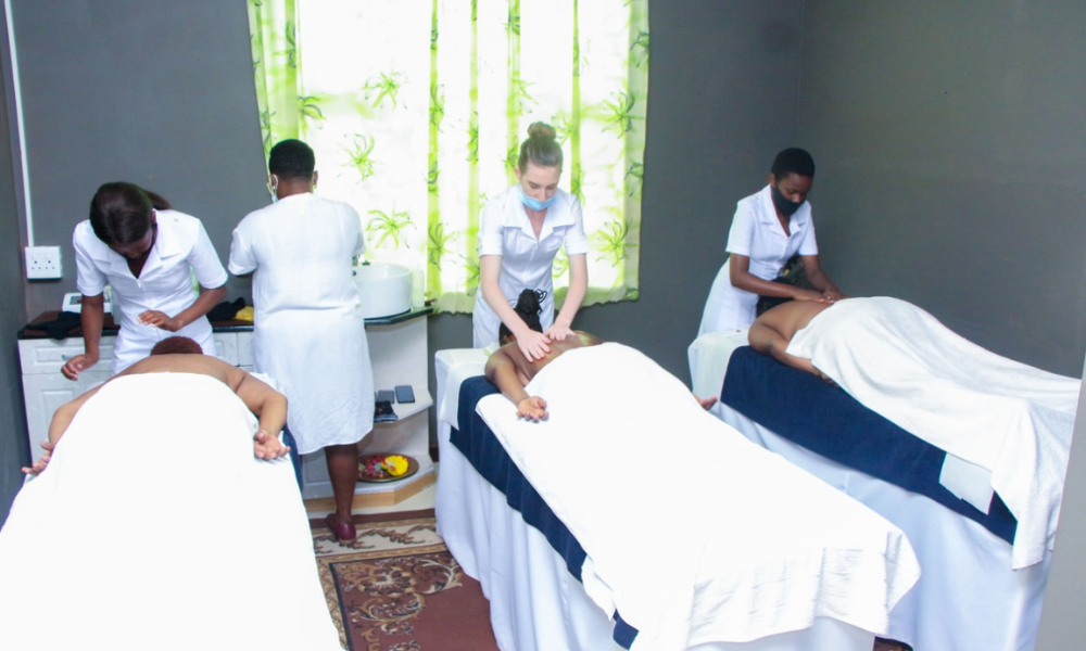 DEssential Beauty Spa (2)