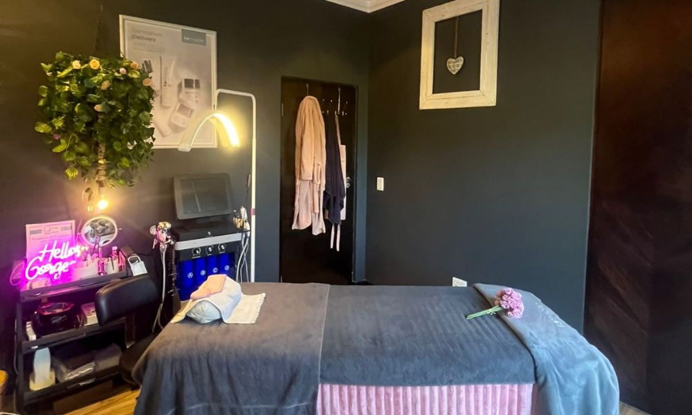 Forever Perfect Aesthetics Clinic (3)