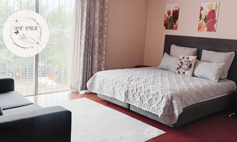 1-Night Accommodation for 2 People, Bed & Breakfast