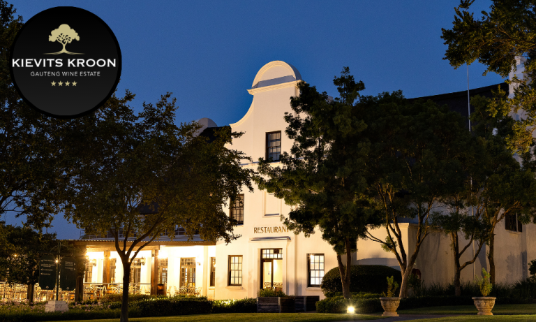 Romantic 1-Night Luxury Stay for 2 with Breakfast