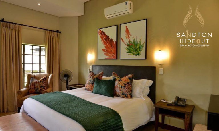 Luxury 1-Night Getaway for 2 with Bed & Breakfast & Full Body Massage